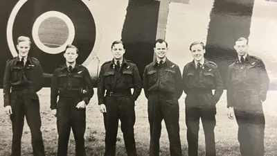 Hommage à un soldat britannique de la Seconde Guerre mondiale