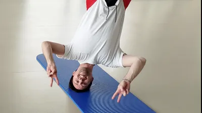 VIDÉO. On prend soin de vous sur Vibration : on a testé le Fly Yoga ! 