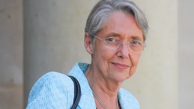 Visite d'Elisabeth Borne en Anjou et en Mayenne : les syndicats se...