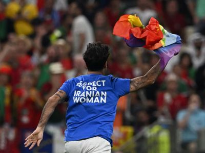 Portugal-Uruguay : le drapeau arc-en-ciel s'invite à la Coupe du...