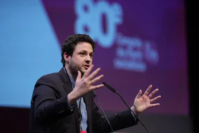 Un sénateur socialiste à Briconville