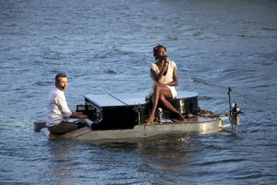 Un concert flottant à Illiers-Combray 