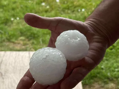Orages : Des grêlons de la taille d'une balle de tennis