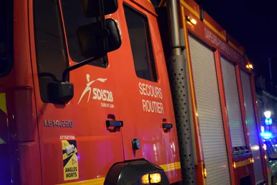 Circulation perturbée sur l'A10 par l'incendie d'un poids-lourd