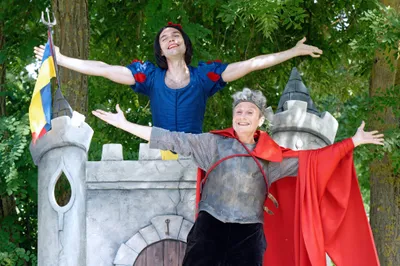 🔊 Le théâtre s'installe dans les villages de Beauce
