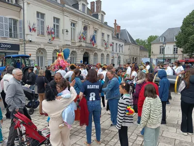 CHÂTEAUDUN – Succès populaire pour le carnaval