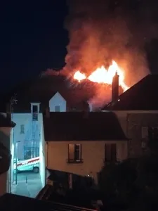Incendie à Epernon : 12 appartements sinistrés et 19 habitants évacués