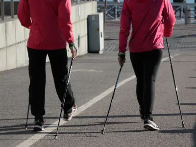 La première marche solidaire pour Octobre Rose a eu lieu en...