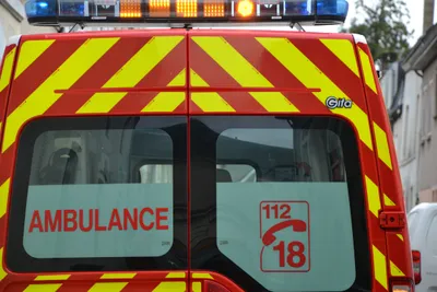 Un jeune de 18 ans meurt dans un accident de la route à Brou