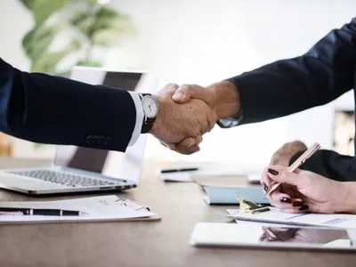 Emploi salarié privé : la baisse se poursuit au 1er trimestre 2025 