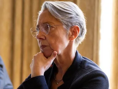 Elisabeth Borne souhaite faire du harcèlement scolaire « la...