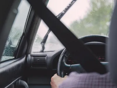 Le conducteur qui a renversé un piéton entre l'Oise et la Somme est...