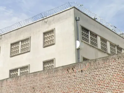Une surveillante de la prison d'Amiens prise pour cible