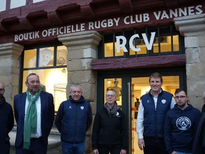 Rugby. Le RC Vannes lance sa boutique permanente, en ce 1er décembre !