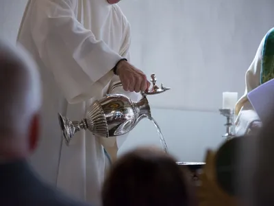 L'explosion du nombre de baptêmes de jeunes adultes : +31% à Rennes