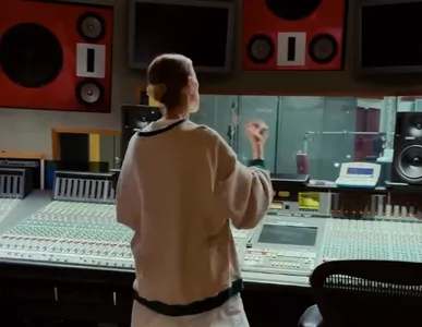 Quand Céline Dion kiffe en studio le nouveau remix de Sebastian...