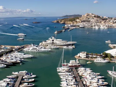 FG CHIC IBIZA : La Marina d’Ibiza 