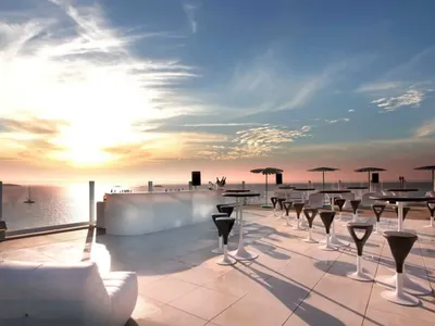 FG CHIC IBIZA : Le rooftop Up Ibiza Sky Society 