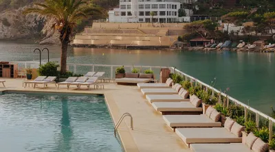FG CHIC IBIZA : HYDE IBIZA : DESIGN BRUT, ESPRIT LIBRE ET CRIQUE...