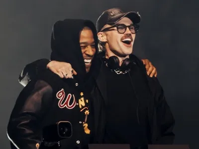 Dom Dolla et Kid Cudi frappent un grand coup avec Forever !