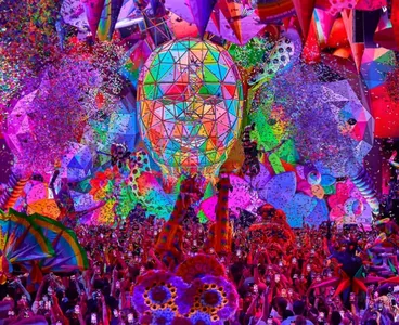 Le Poney Club invite les soirées Elrow pour son closing