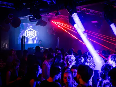 Le 1988 Live Club rouvre ses portes demain, mais va-t-il convaincre ?