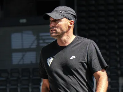 Angers Sco. L'entraîneur Alexandre Dujeux prolonge d'une saison