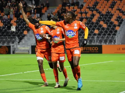 Stade lavallois. Camara débloque le compteur, Samassa en héors......