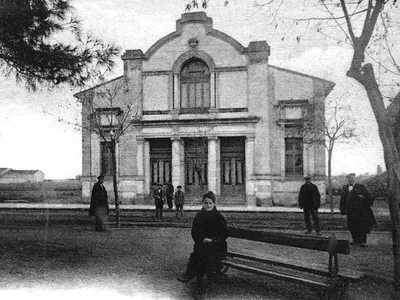 Le Théâtre Henri Maurin, un siècle de culture à Marseillan