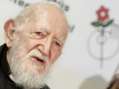 Le Vatican savait dès 1955 : l'autre visage de l'abbé Pierre révélé...