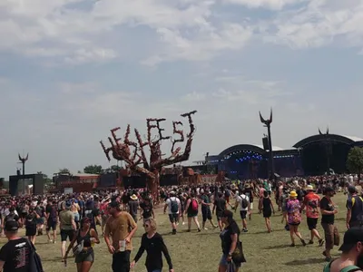 HELLFEST 2025 : bilan d'une 18e édition qui a enflammé la terre de...