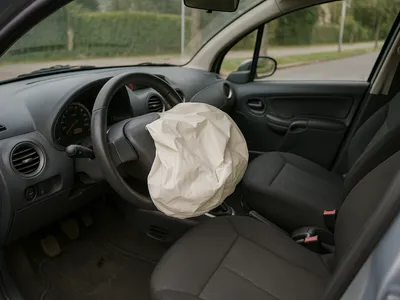 Airbags Takata : Le ministre des Transports ordonne...