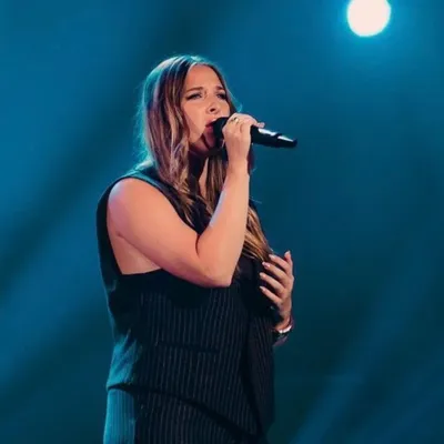 Carton plein pour Helena