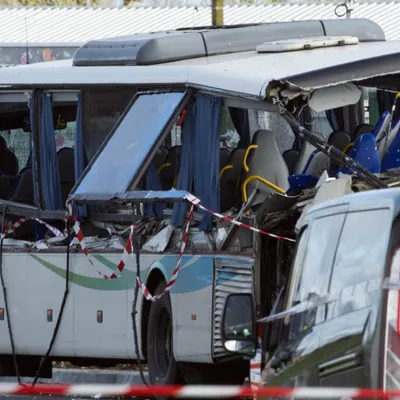 Plusieurs morts dans un accident de car près du Mans