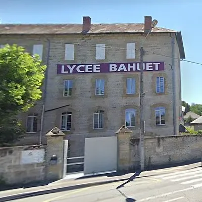 Une enseignante menacée par un élève armé dans un lycée de Brive