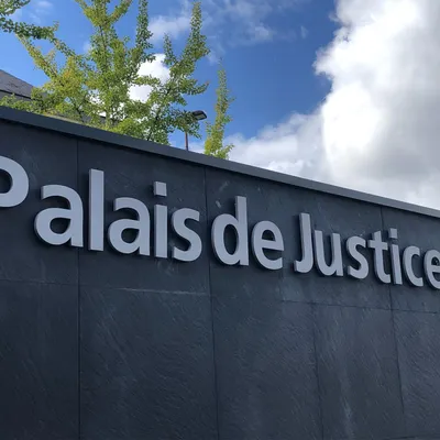 Loire-Atlantique : un médecin jugé pour des ordonnances douteuses