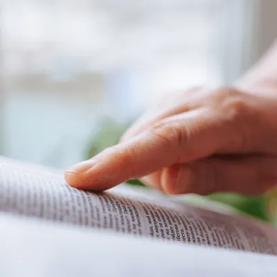"Mpox", "VAR", "dinguerie"... Quels mots sont entrés dans Le Petit...