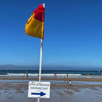 Littoral Aquitain : une mer agitée et une alerte maximale aux...