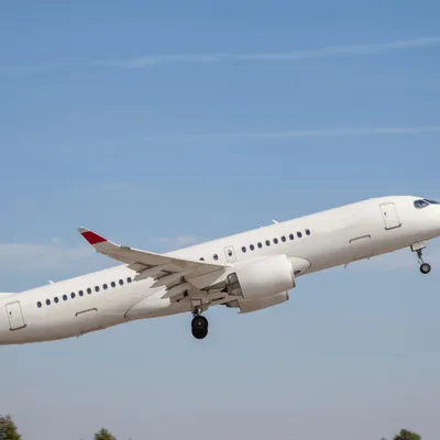 Un avion en direction de Londres s’écrase avec 242 passagers