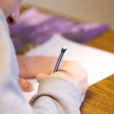 Violences à l'école : vers plus de suivi des élèves en internat et...