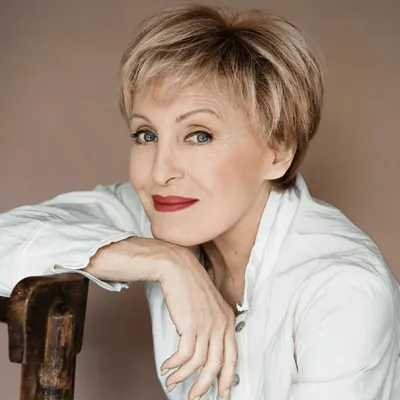 Mort de la chanteuse Nicole Croisille, célèbre interprète des hits...