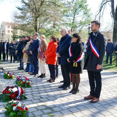 Un hommage inédit aux victimes du covid ce lundi