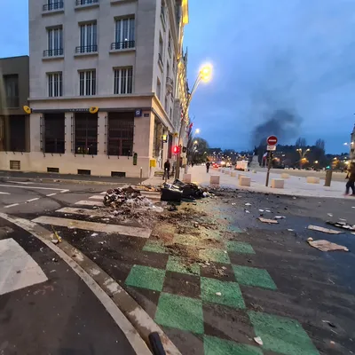 Violences et dégradations à Mézières : la ville et l'agglo portent...