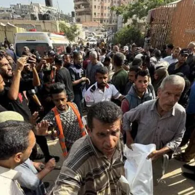 Gaza : Israël prêt à laisser partir les habitants, Zelensky à...