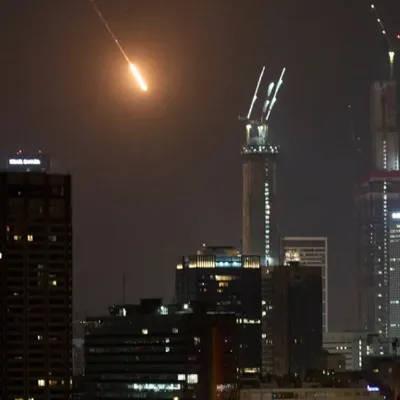 Escalade au Moyen-Orient : Missiles hypersoniques Iraniens frappent...