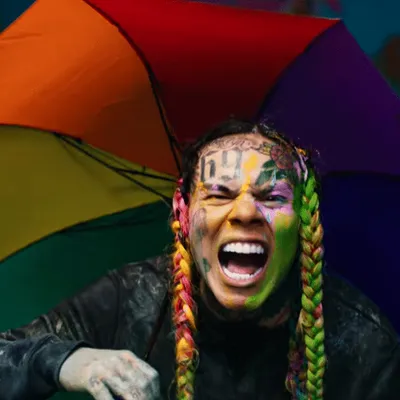 La vérité derrière la coupe de cheveux de 6ix9ine : une supercherie...