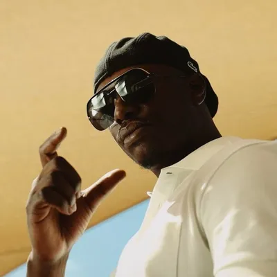Adieu à Werenoi : Les fans respectent sa foi en délaissant sa...
