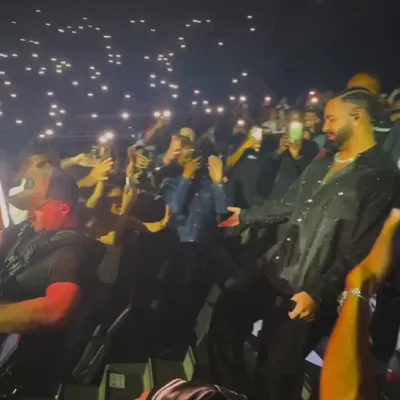 À Paris, Drake reconnaît Bigflo avant de monter sur scène