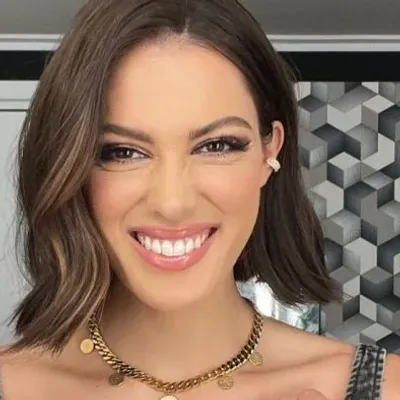 Iris Mittenaere la Miss Univers 2016 fait monter la température en...