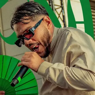 Josas séduit avec Picollo, son nouveau mini-album